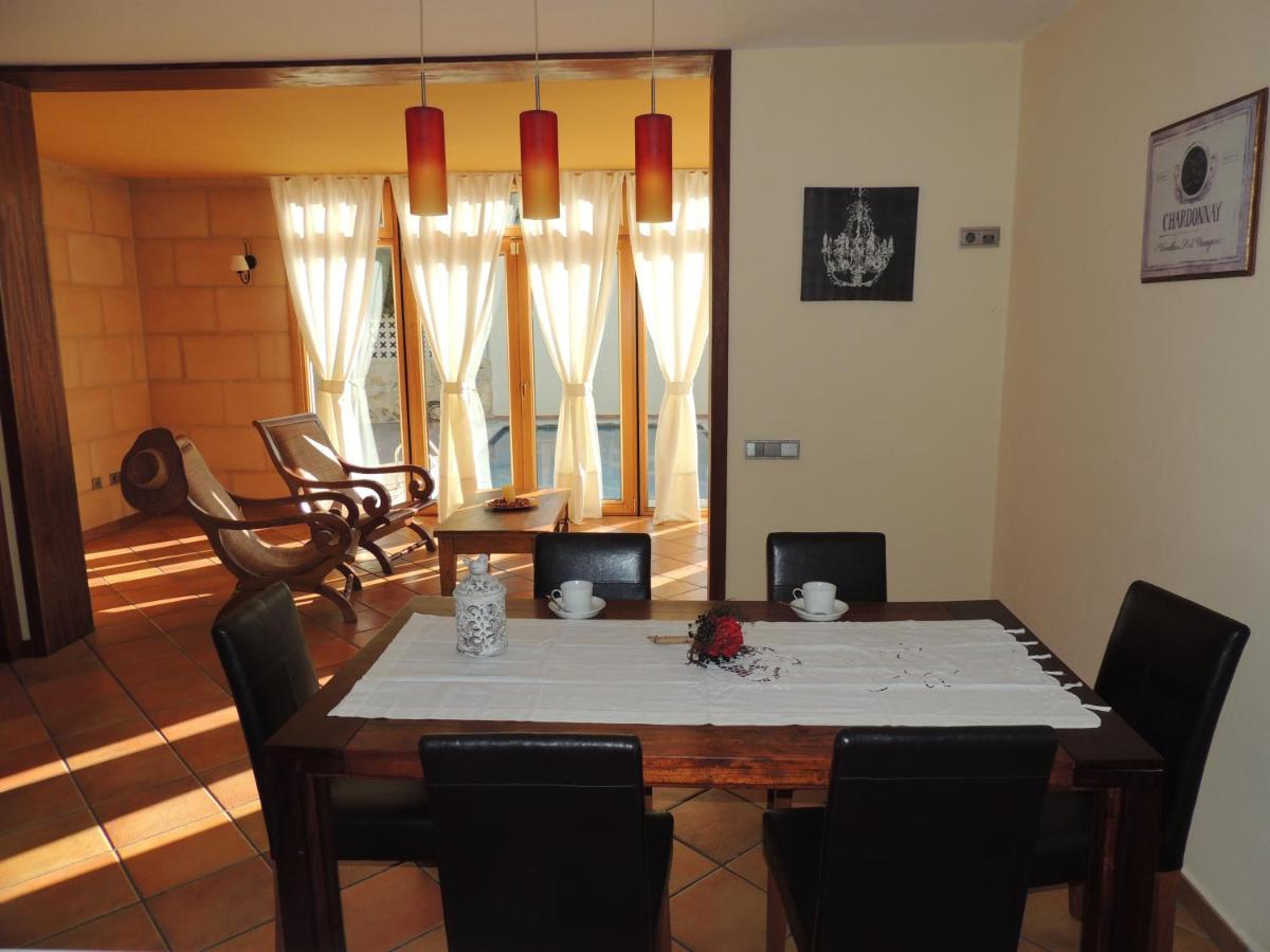 Villa Ca Na Llum Trebeluger Esterno foto